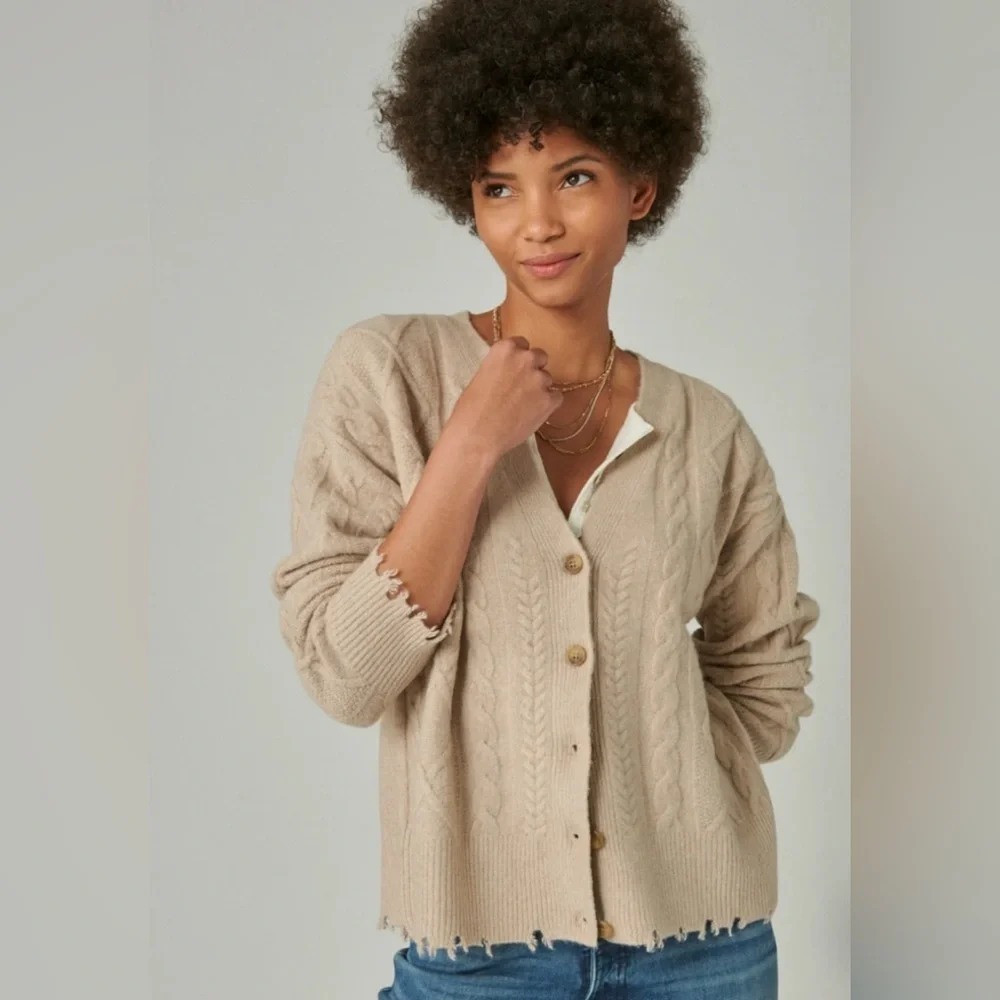 Lucky Brand Cable Knit Cardigan Sweater Distressed Hem SZ M Light Camel Tan